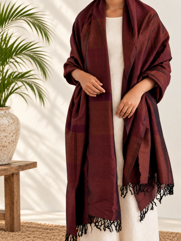 burgundy handloom shawl/ sarong burgundy handloom shawl/ sarong3